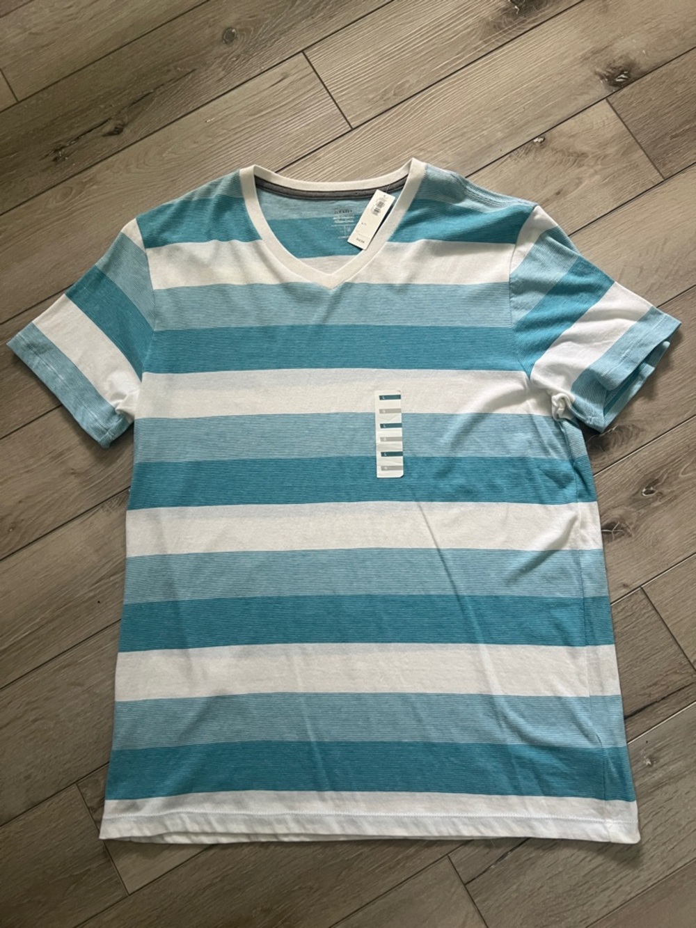 Old Navy Soft Washed V-Neck Tee
